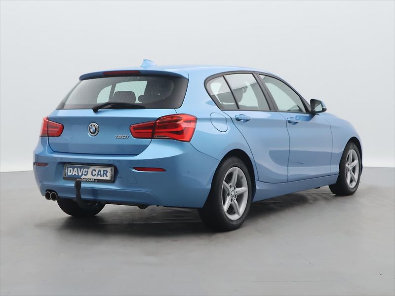 BMW Řada 1 2,0 Ti 135 kW Automat Xenon - fotka 7 z 32
