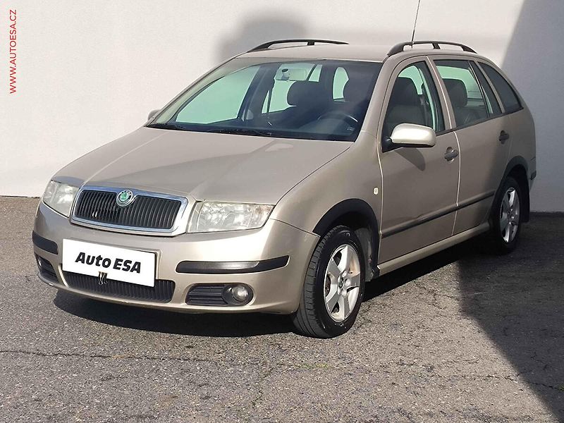 Škoda Fabia (2005) 1.2 12V, 2.maj,ČR, AC, tempo - fotka 3 z 16