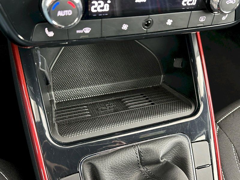 Škoda Fabia (2025) 1.0TSI 85kW Monte Carlo - fotka 22 z 29