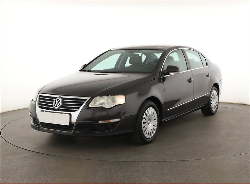 Volkswagen Passat (2005) 2.0 FSI, Automat, nová STK - fotka 2 z 15