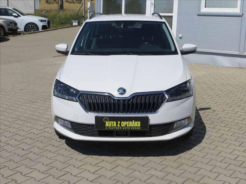 Škoda Fabia 1,0 TSI Style Tažné ČR - fotka 2 z 22