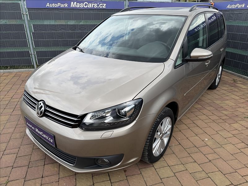 Volkswagen Touran 1.6 TDI Comfortline/Panorama/B - fotka 4 z 20