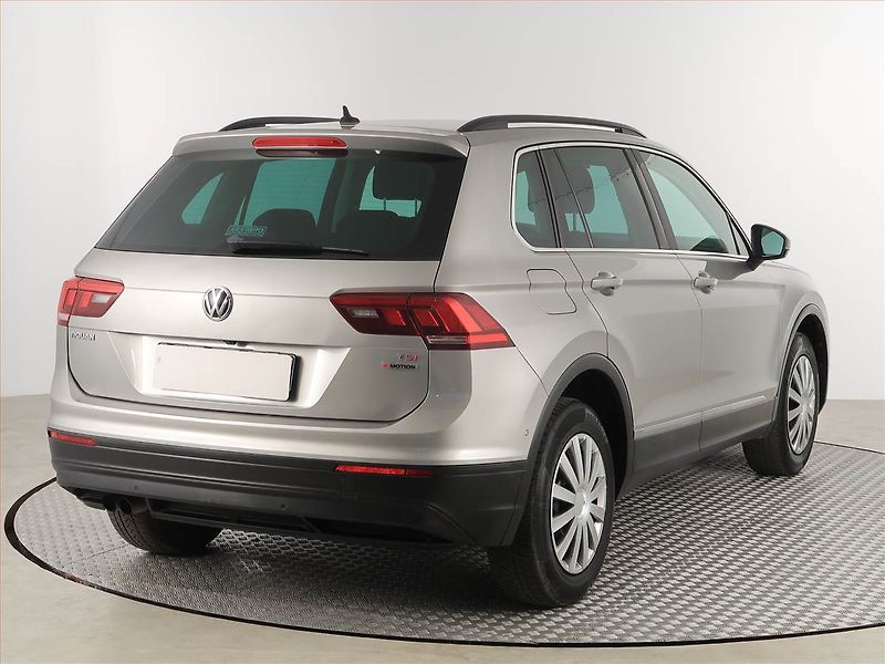 Volkswagen Tiguan (2017) Comfortline 1.4 TSI - fotka 5 z 17