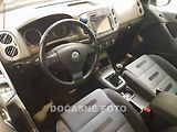Volkswagen Tiguan (2009) 2.0TDI 4x4, 1.maj, xenon - náhled 2