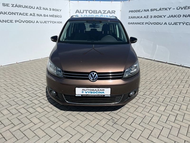 Volkswagen Touran (2011) 1.4TSI STYLE! Tažné! Navi! - fotka 2 z 36