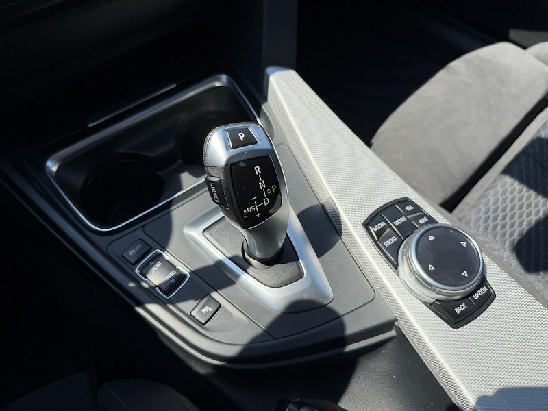 BMW Řada 3 320xd GT M-PAKET XENON DPH! - fotka 33 z 43