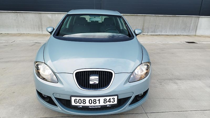 Seat Leon 1.6i,volat- 608 081 843 - fotka 8 z 15