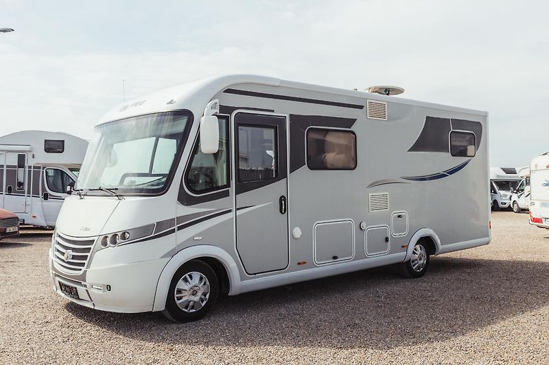 Frankia (2016) Exclusive 72, 3.5t, 1. majitel - fotka 7 z 28