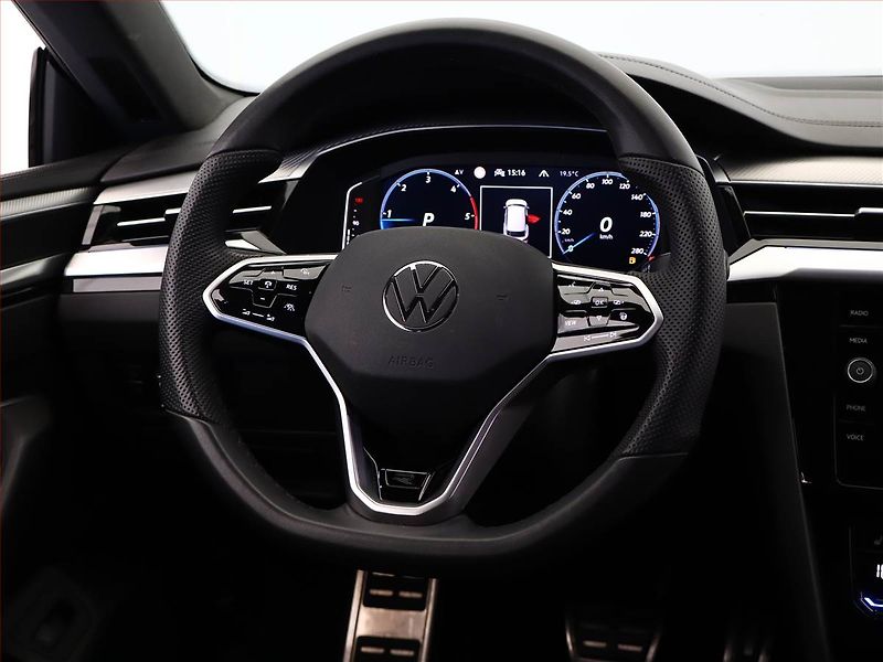 Volkswagen Arteon (2021) 2.0 TDI 4Motion - fotka 14 z 21