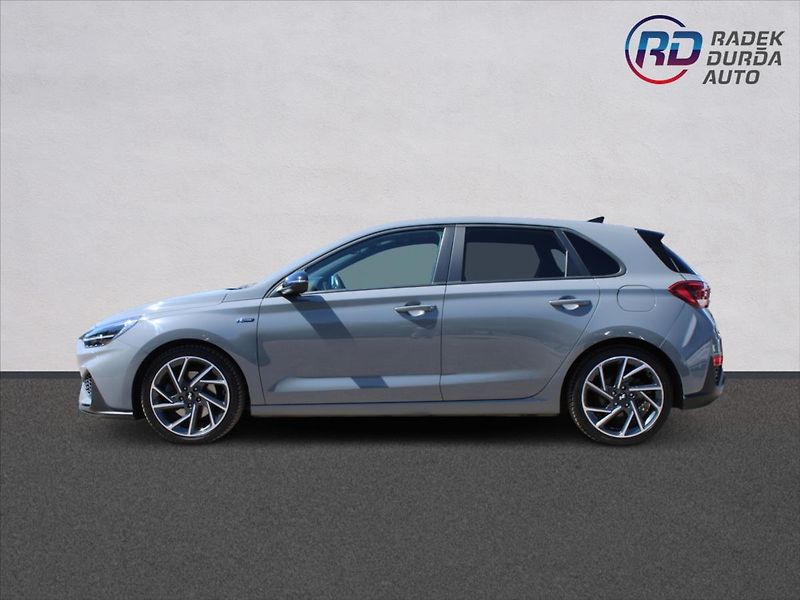 Hyundai i30 1,5 T-GDI  ČR,1.MAJITEL,N-LINE - fotka 8 z 31