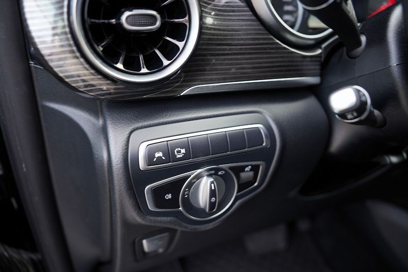 Mercedes-Benz Třídy V V300d XL/Burm/ČR/8 míst/176 KW - fotka 45 z 46