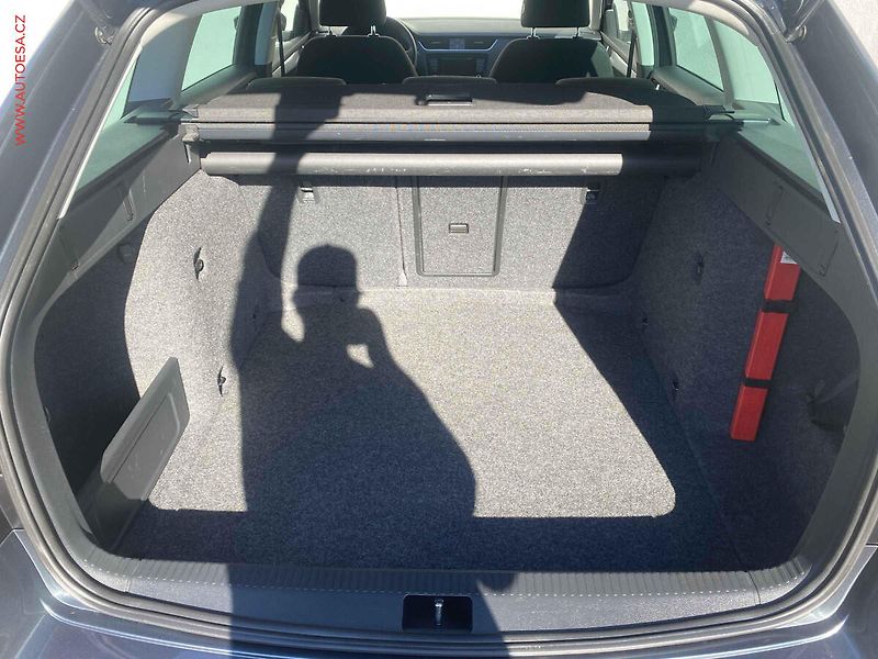 Škoda Octavia (2014) 1.2 TSi, Ambition, +kola - fotka 7 z 17