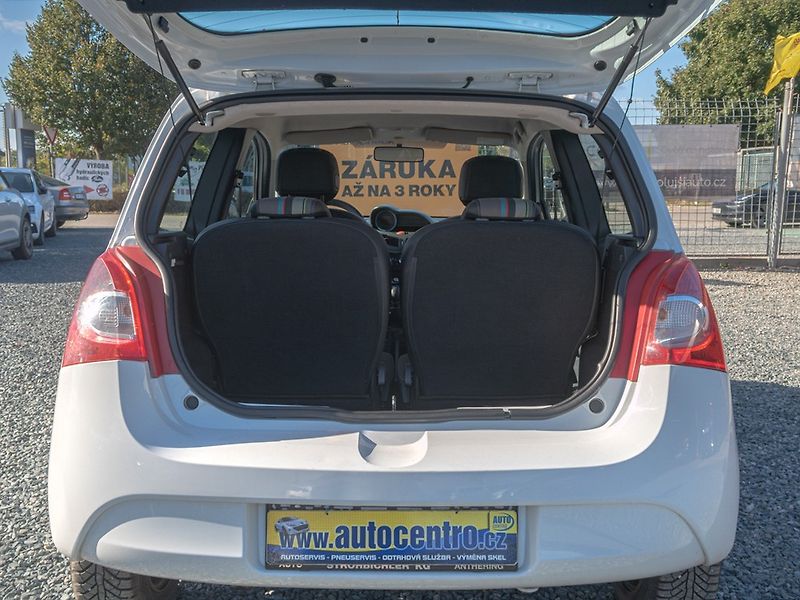 Renault Twingo (2012) 1.2i 55KW - TREND - fotka 33 z 40