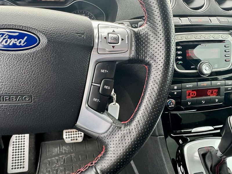 Ford S-MAX (2012) 2.2 TDCi TITANIUM S 7 MÍST - fotka 13 z 15