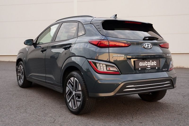 Hyundai Kona ELEKTRIC 100kW - fotka 11 z 39
