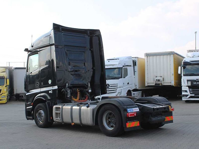 Mercedes-Benz Actros 1853, GIGASPACE, RETARDER, NAV - fotka 4 z 20