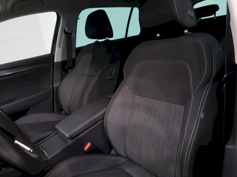 Škoda Superb (2019) STYLE 2.0TDI 110KW DSG TAŽNÉ N - fotka 16 z 43
