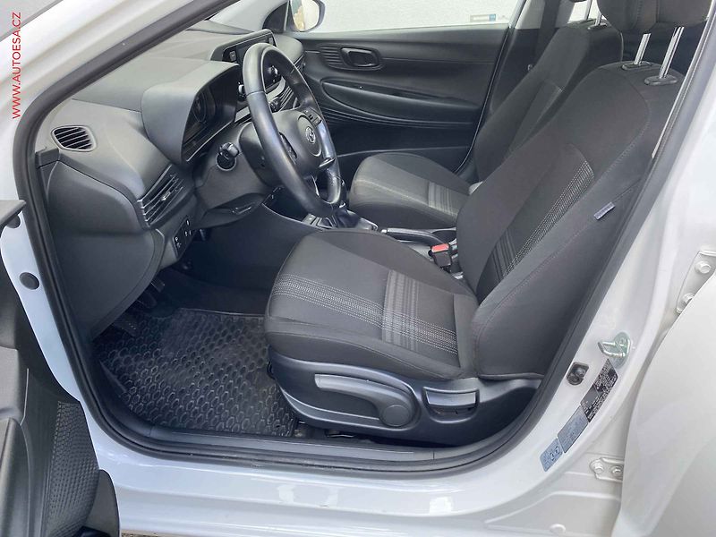 Hyundai i20 (2023) 1.0 T-GDi, 2.maj,ČR, Smart - fotka 9 z 20