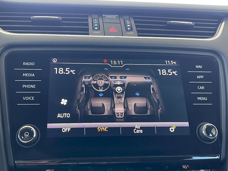 Škoda Octavia (2018) 2.0 TDI 110kW Style Plus combi - fotka 18 z 33