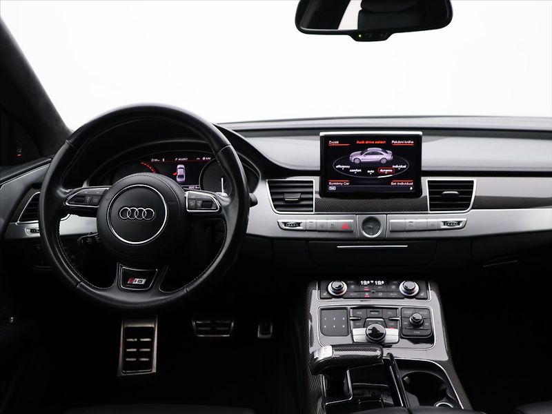 Audi S8 4.0 TFSI 445kW Plus Tiptronic - fotka 25 z 33