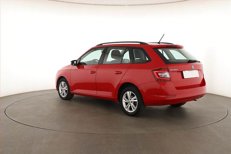 Škoda Fabia (2019) 1.0 TSI, Tempomat - fotka 4 z 17