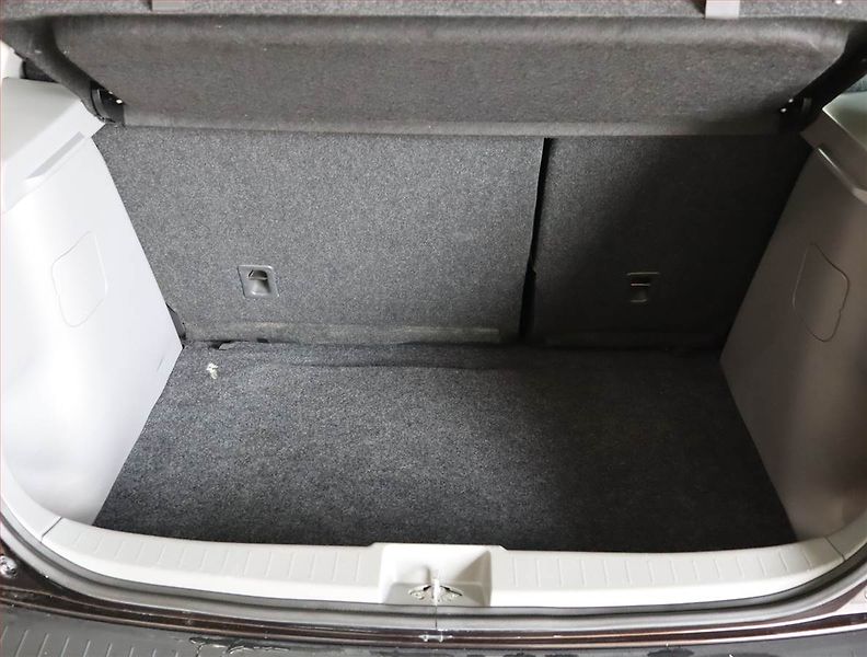 Suzuki SX4 (2014) 1.6 VVT, ČR,1.maj - fotka 14 z 18