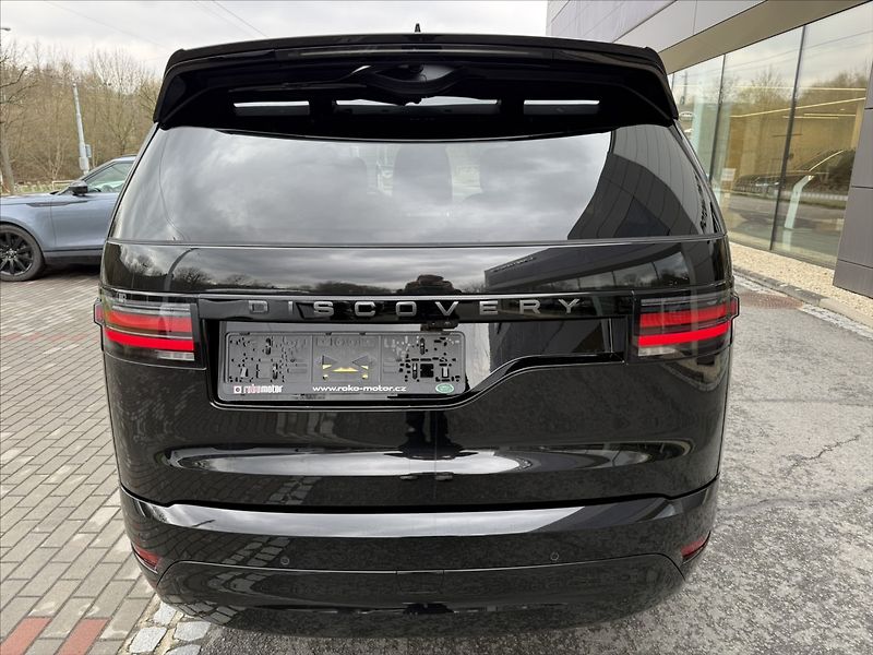 Land Rover Discovery (2026) 3,0 DYNAMIC SE D250 - fotka 8 z 33
