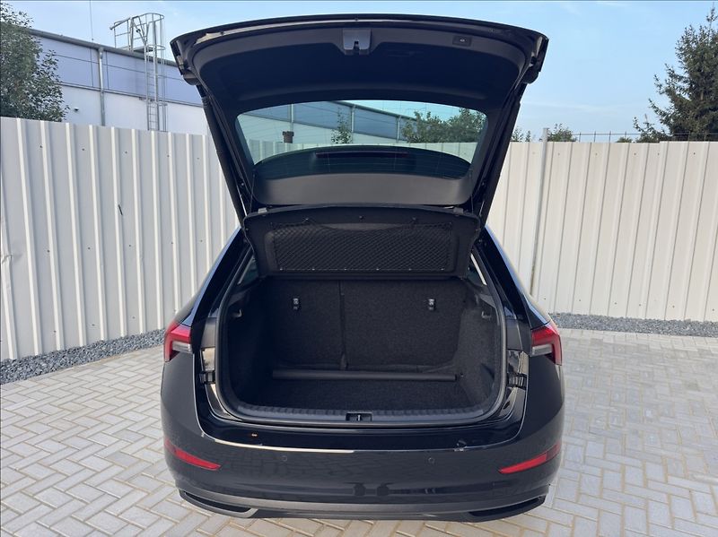Škoda Scala 1,0 TSI STYLE DPH 1.maj. ČR - fotka 13 z 50
