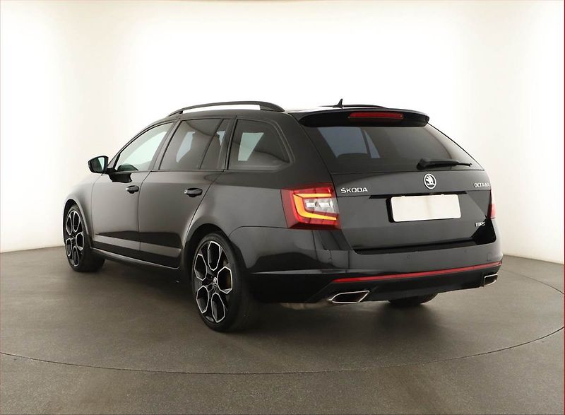 Škoda Octavia (2017) RS 2.0 TDI, Automat, Kůže - fotka 4 z 20
