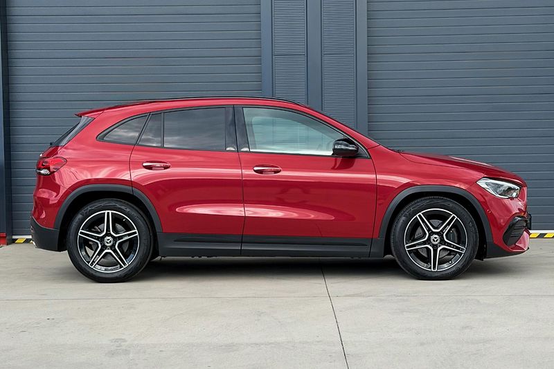Mercedes-Benz GLA (2021) GLA 220d 4Matic AMG Line - fotka 18 z 121