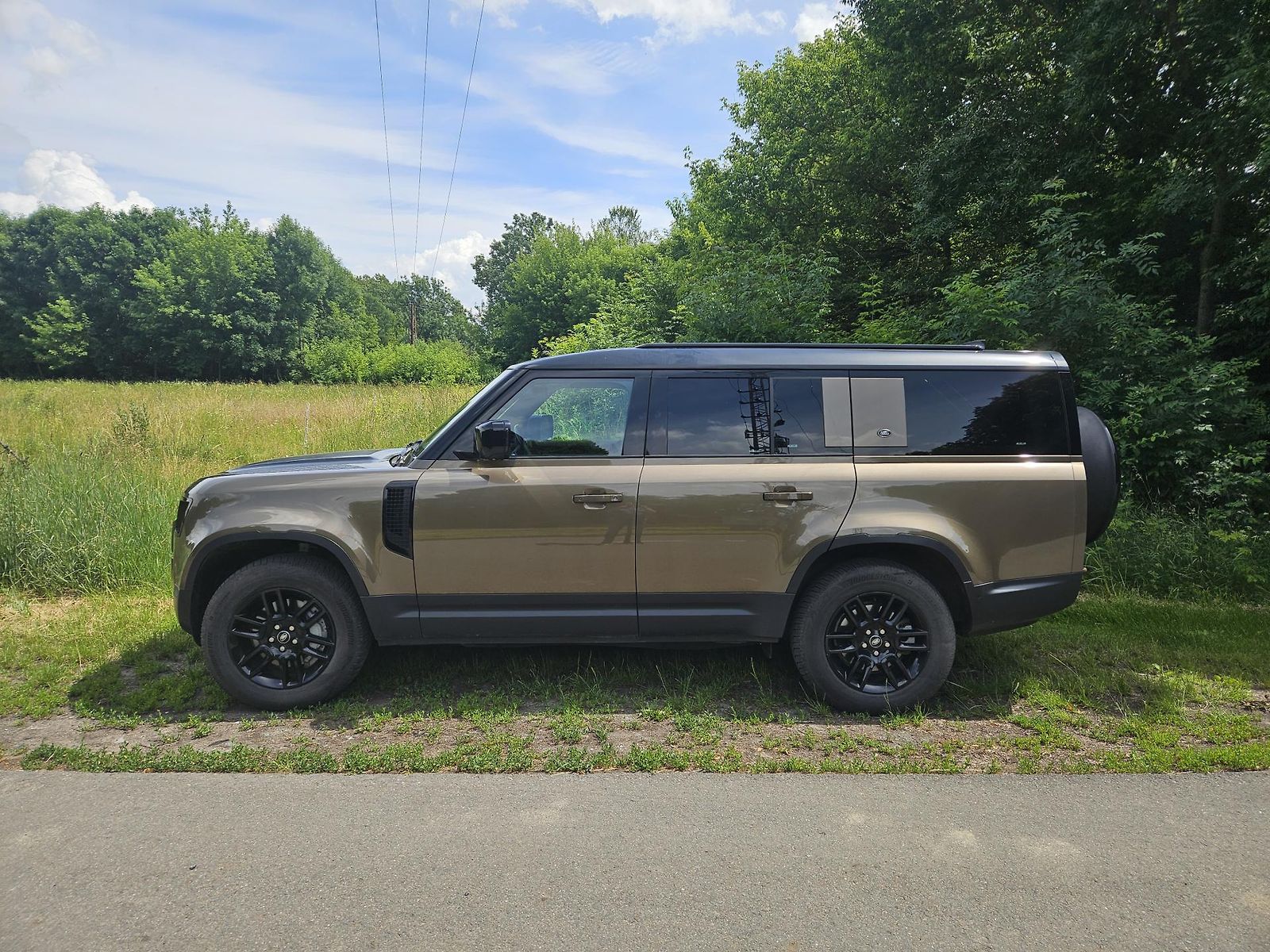 Land Rover Defender 130