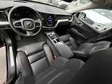 Volvo XC60 B5 AWD PLUS DARK/360/vent/kola - náhled 15