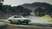 Ford Pinto. K malému ekonomickému Fordu se jméno Pinto prostě hodí. Ve Fordu však až posléze zjistili, že v portugalštině tento výraz znamená „malý penis“.