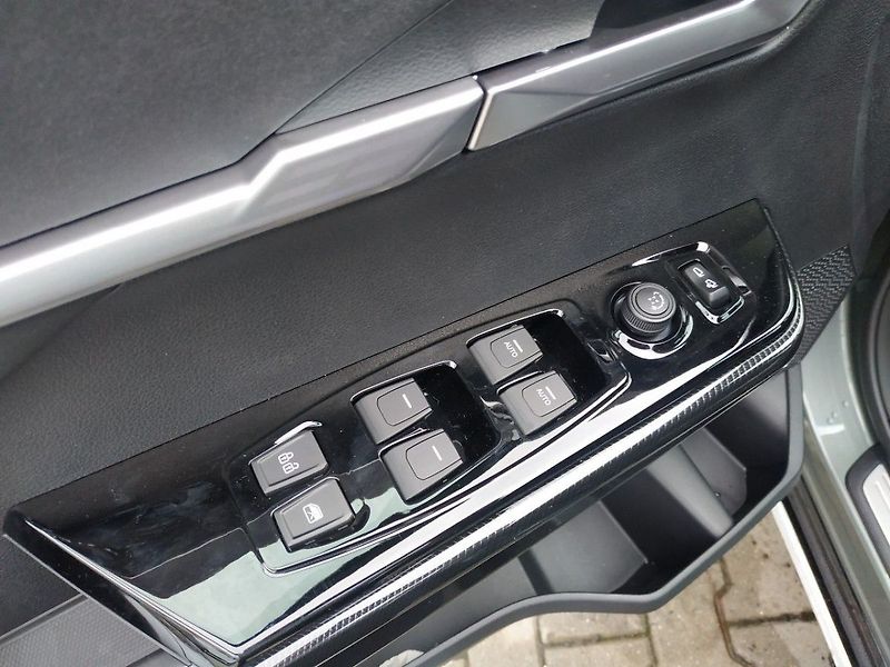 KGM Actyon 1.5T PREMIUM 4WD AT, SKLADEM - fotka 8 z 33