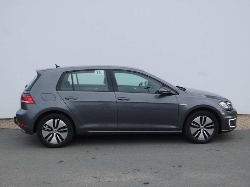 Volkswagen e-Golf (2020) Comfortline 100kW SoH 87% - fotka 4 z 30