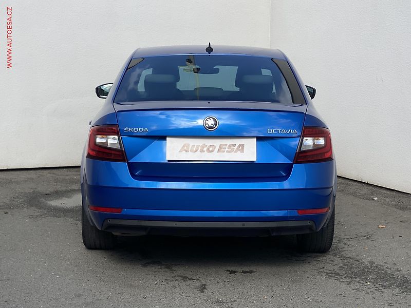 Škoda Octavia (2017) 1.8 TSi, ČR, Style, DSG, LED - fotka 5 z 17
