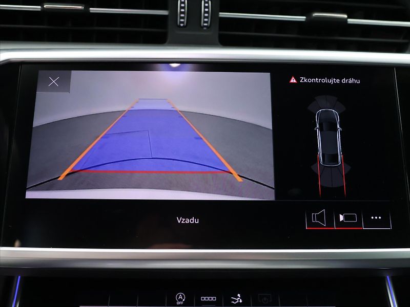 Audi A7 3,0 TDI  Quattro S-Line CZ DPH - fotka 30 z 36