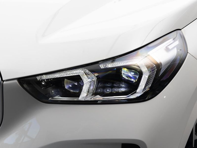 BMW X1 xDrive20d - fotka 8 z 22