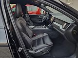 Volvo XC60 B5 184kW Plus Dark Auto,1.Maj - náhled 14