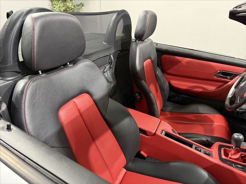 Mercedes-Benz SLK 2,0   200 15.000KM RARITA TOP - fotka 18 z 29