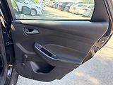 Ford Focus 1.0 EcoBoost   - náhled 24
