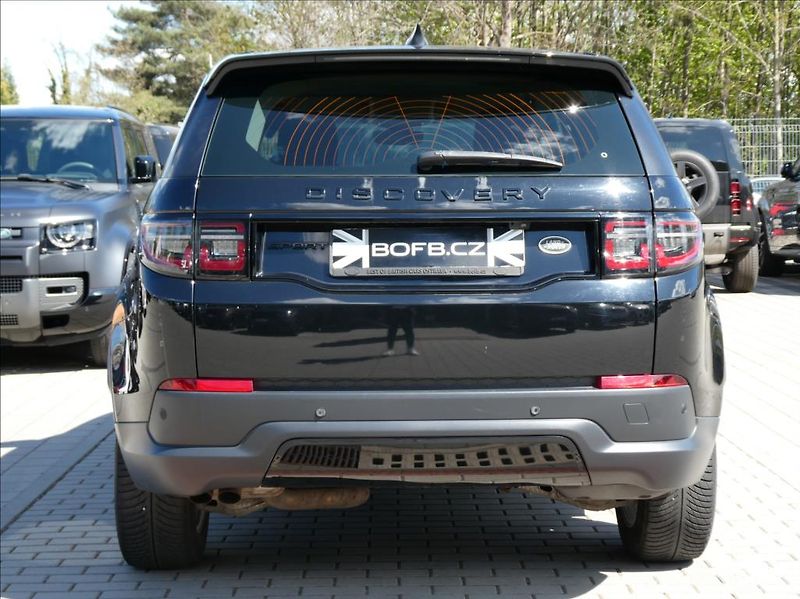Land Rover Discovery Sport 2,0 D150,1.maj,ČR,DPH - fotka 8 z 33