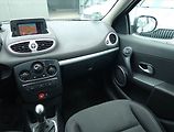 Renault Clio (2009) 1.2 16V , nová STK - náhled 8