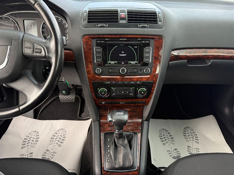 Škoda Octavia (2009) 1.4TSi 90kW *ALU*DSG*Isofix* - fotka 14 z 21