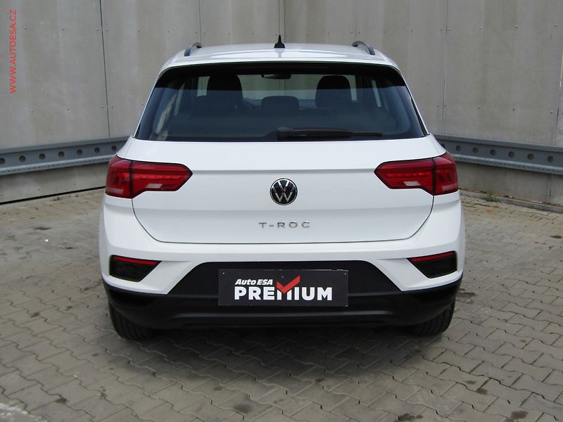 Volkswagen T-Roc (2020) 1.0 TSi, ČR, Style - fotka 5 z 19