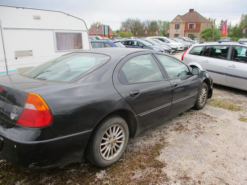 Chrysler 300M (2000) 3,6  pojízdné poškozené - fotka 4 z 5