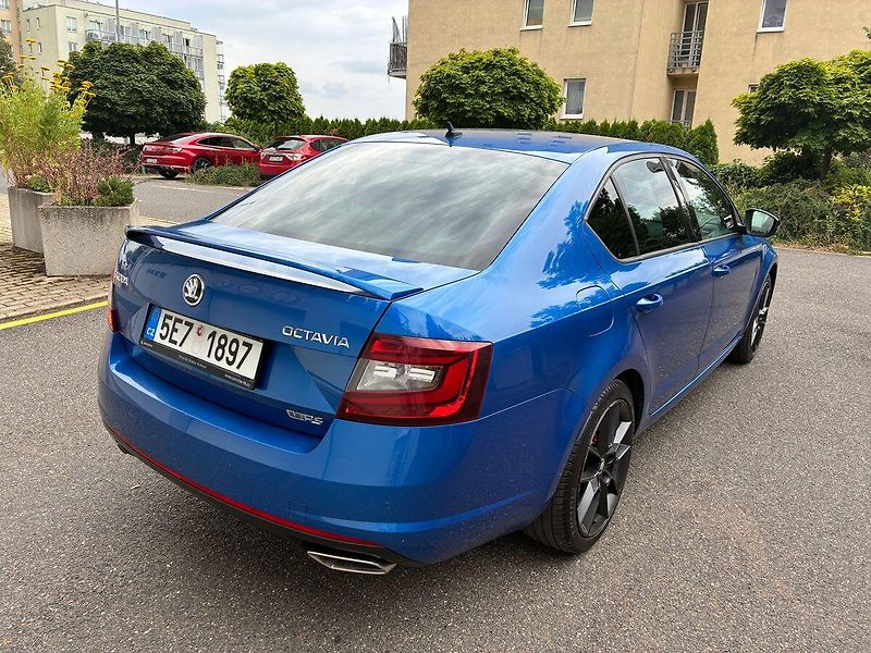 Škoda Octavia 2.0 TDI 135 kW RS ČR - fotka 7 z 30