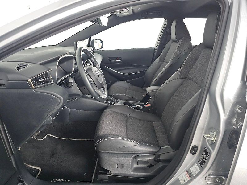 Toyota Corolla (2024) TS 1.8HEV 140k Style - fotka 6 z 28