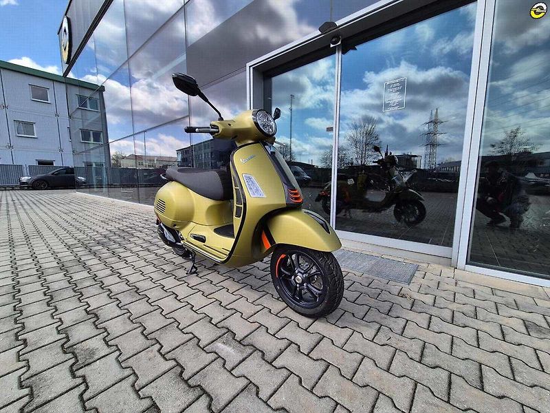 Vespa (2026) GTS 310 SUPERSPORT - fotka 1 z 60