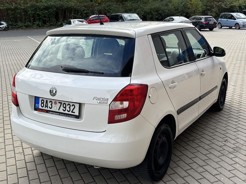 Škoda Fabia (2007) 1.2i 51kw  - fotka 5 z 17